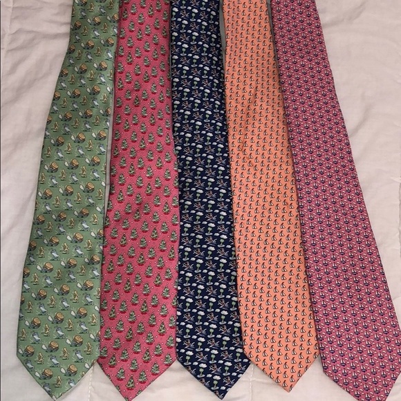 Vineyard Vines Tie Special - Picture 2 of 7